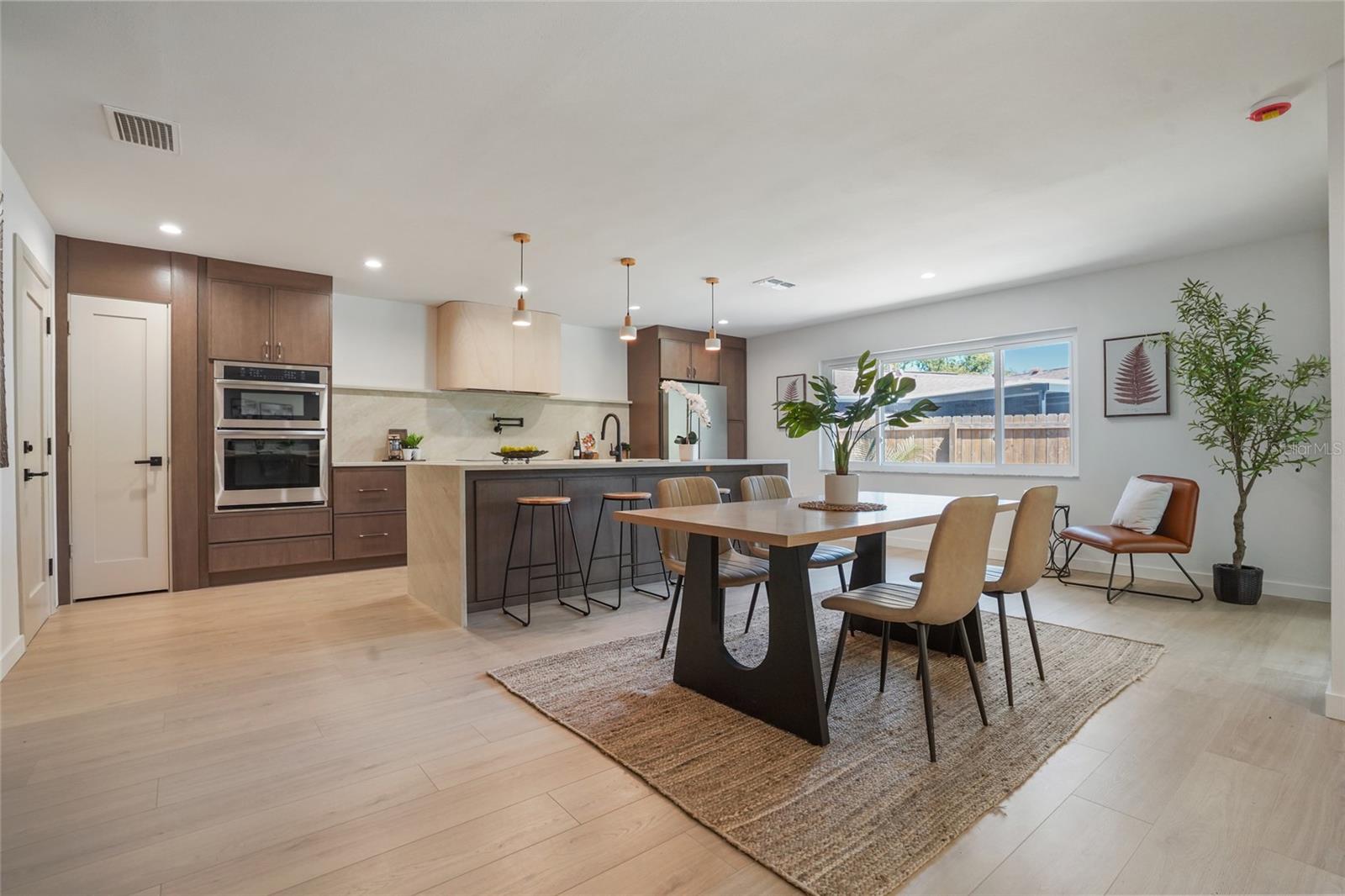 WILSHIRE ESTATES II - Residential