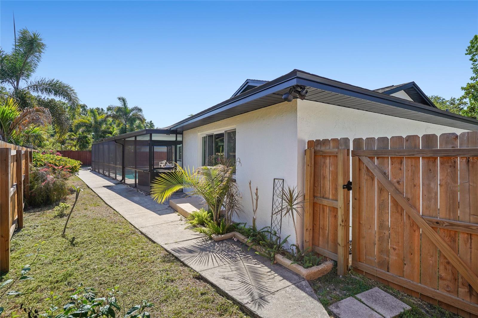 WILSHIRE ESTATES II - Residential