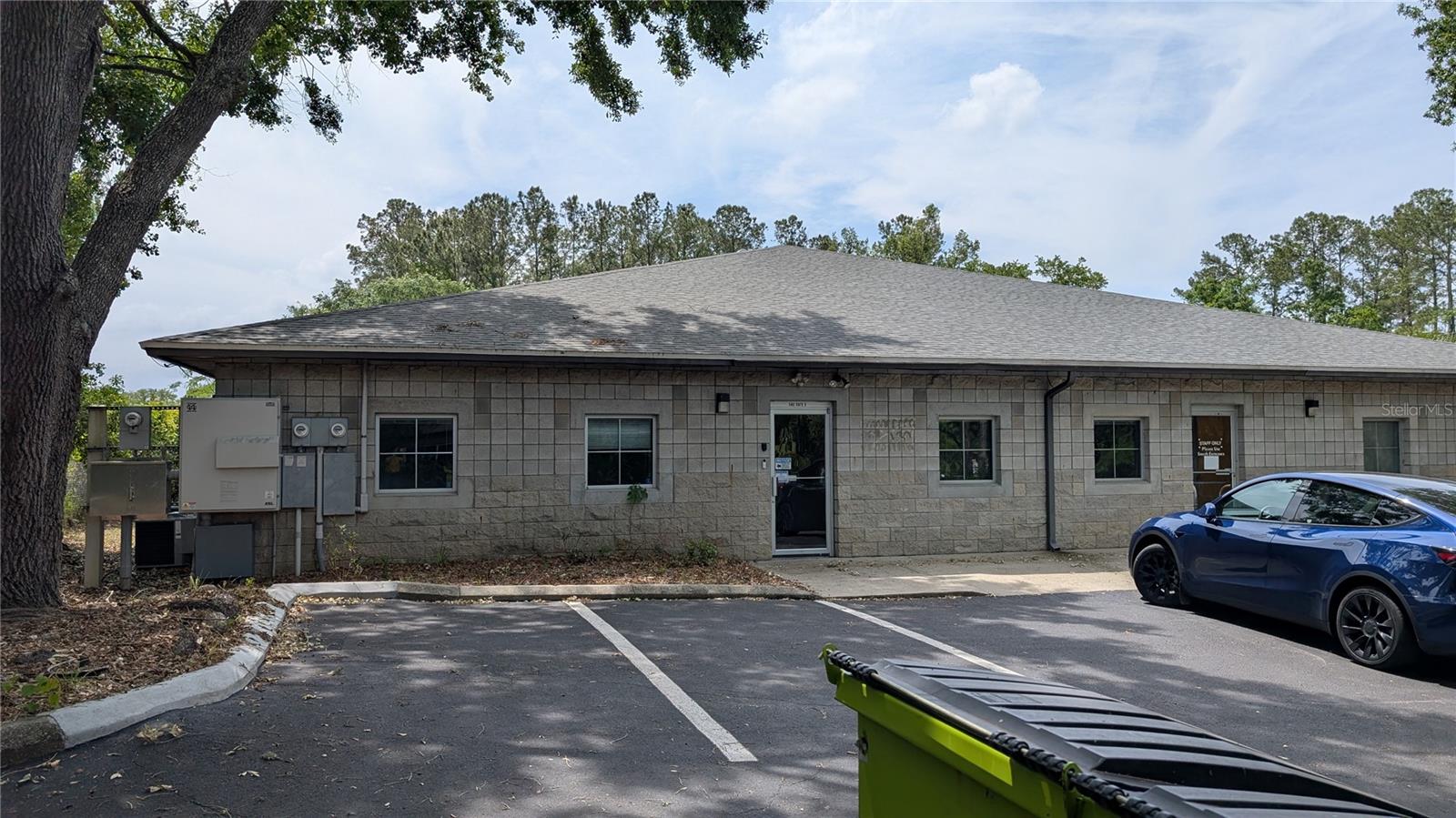 This 2,024 square-foot office space features six private offices, a receptionist's office, a collaborative bull pen, and a copier/IT network room. The kitchenette and ample storage space enhance efficiency. Onsite parking supports easy access for employees and clients. Located across from Meadowbrook Golf Course, the property provides access to Gainesville, Alachua, and Newberry near Interstate 75.