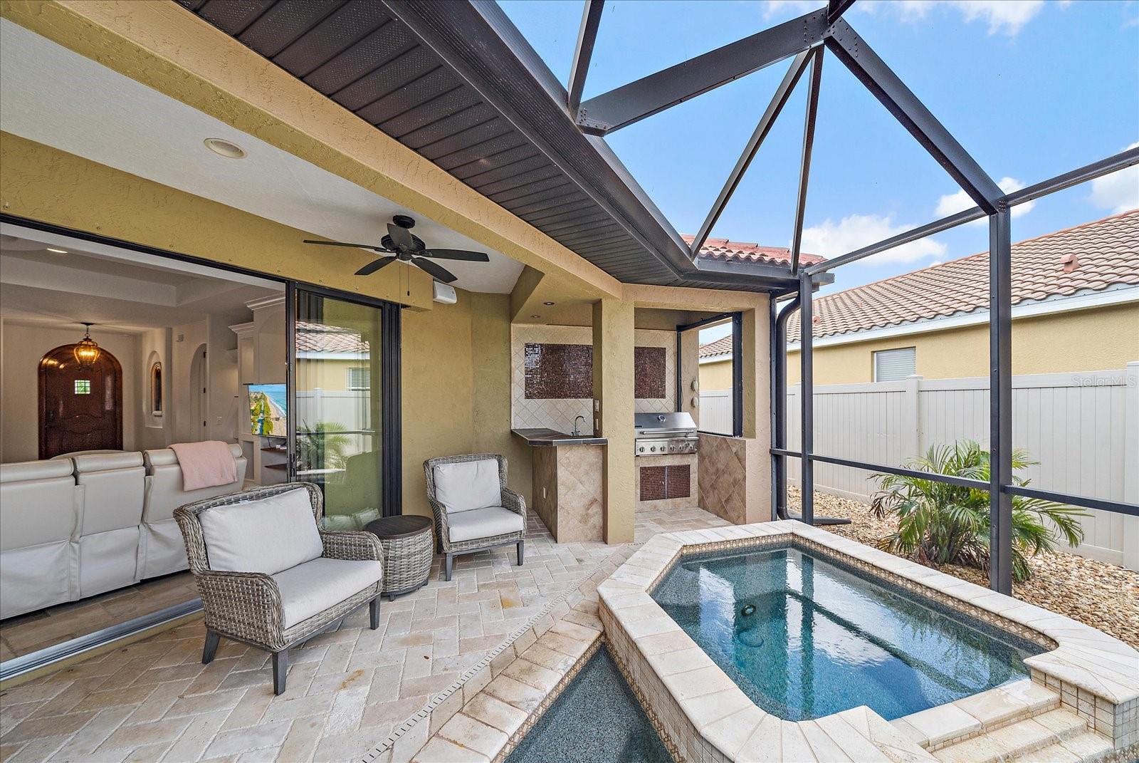 OAK VISTAS - Residential