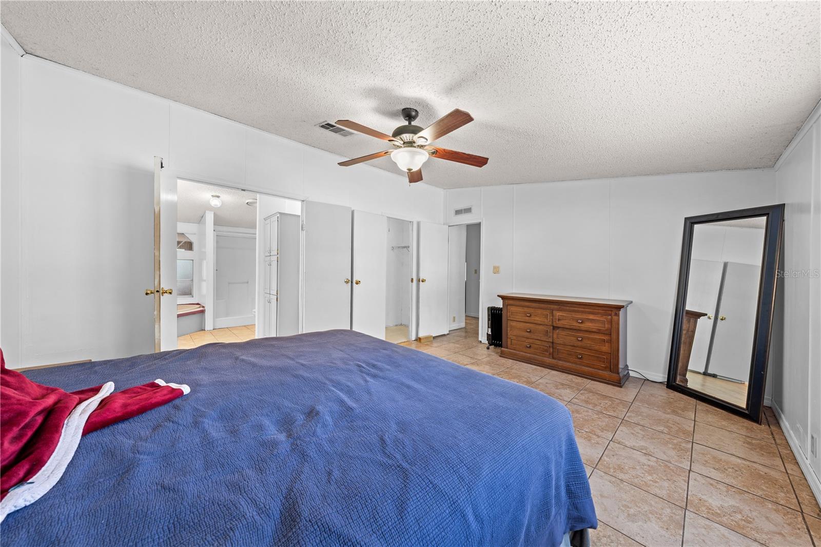 TROPICAL PARK UNIT 2 - Residential