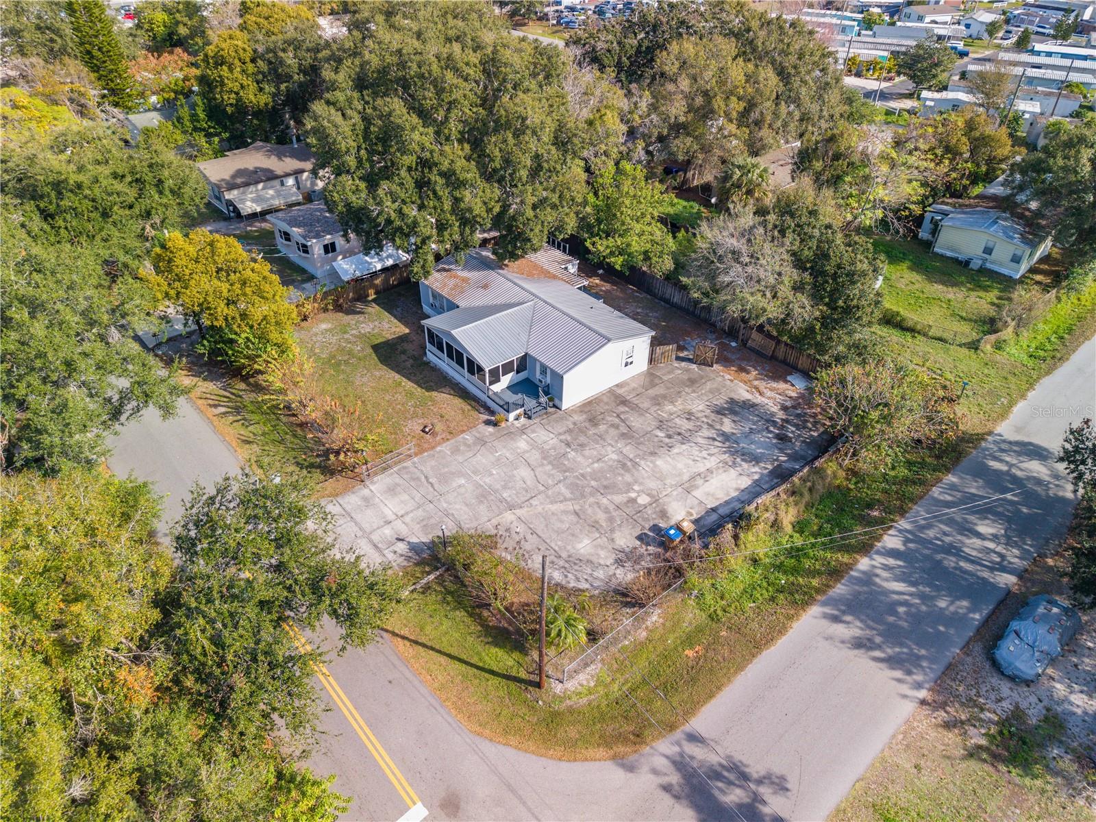 TROPICAL PARK UNIT 2 - Residential