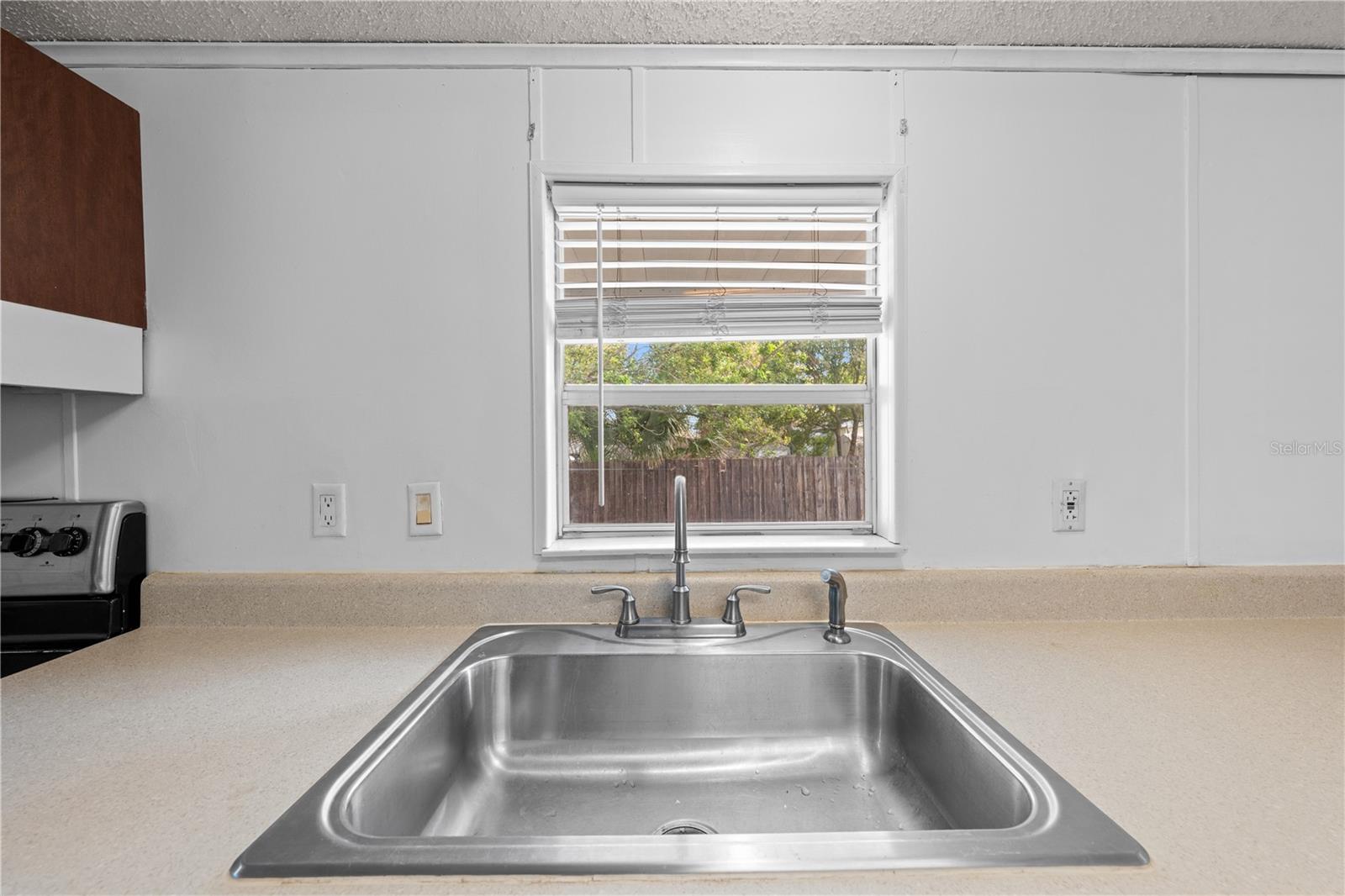 TROPICAL PARK UNIT 2 - Residential