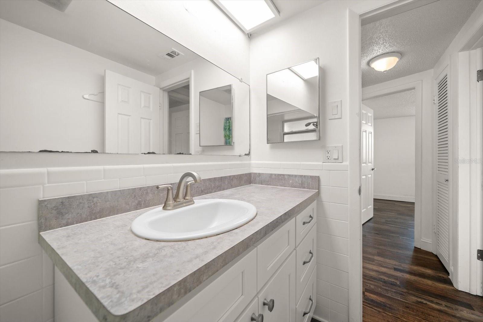 BEACON SQUARE - Residential