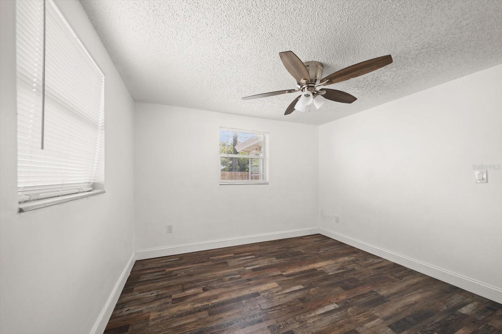 BEACON SQUARE - Residential