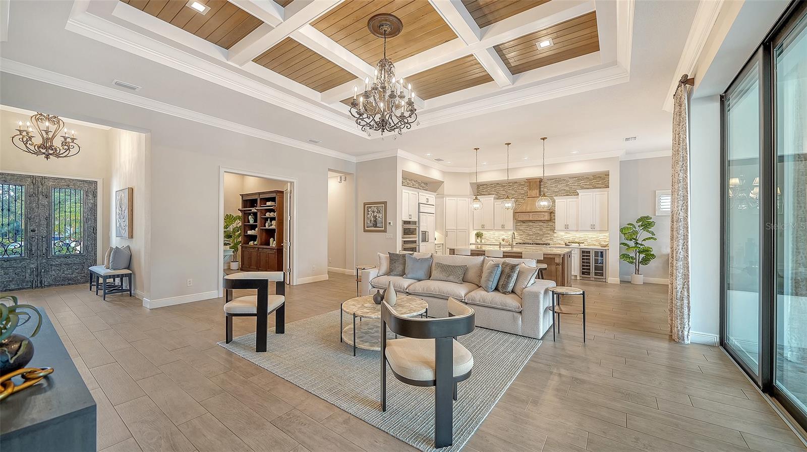 LAKE CLUB PH II - Residential