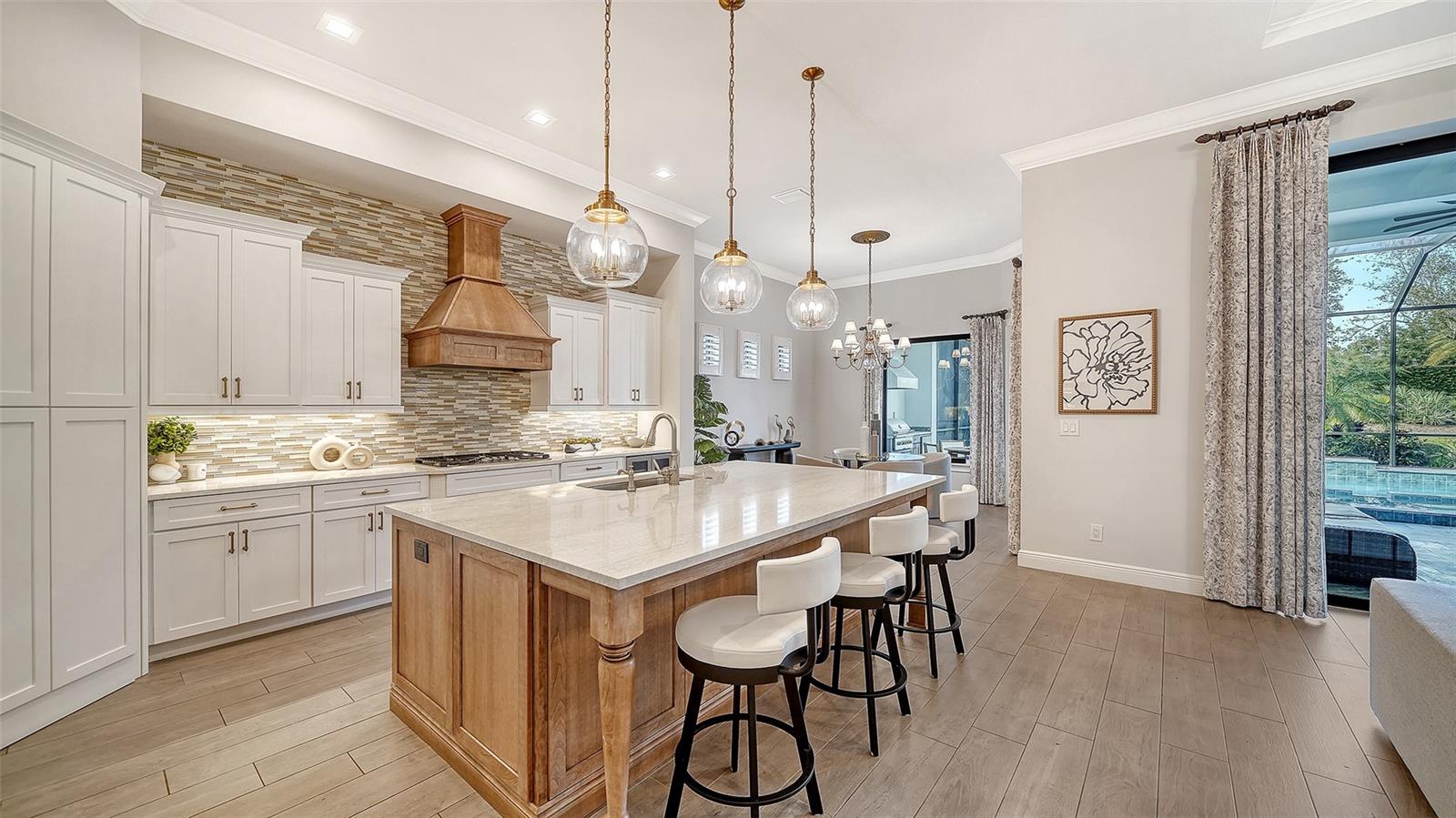 LAKE CLUB PH II - Residential