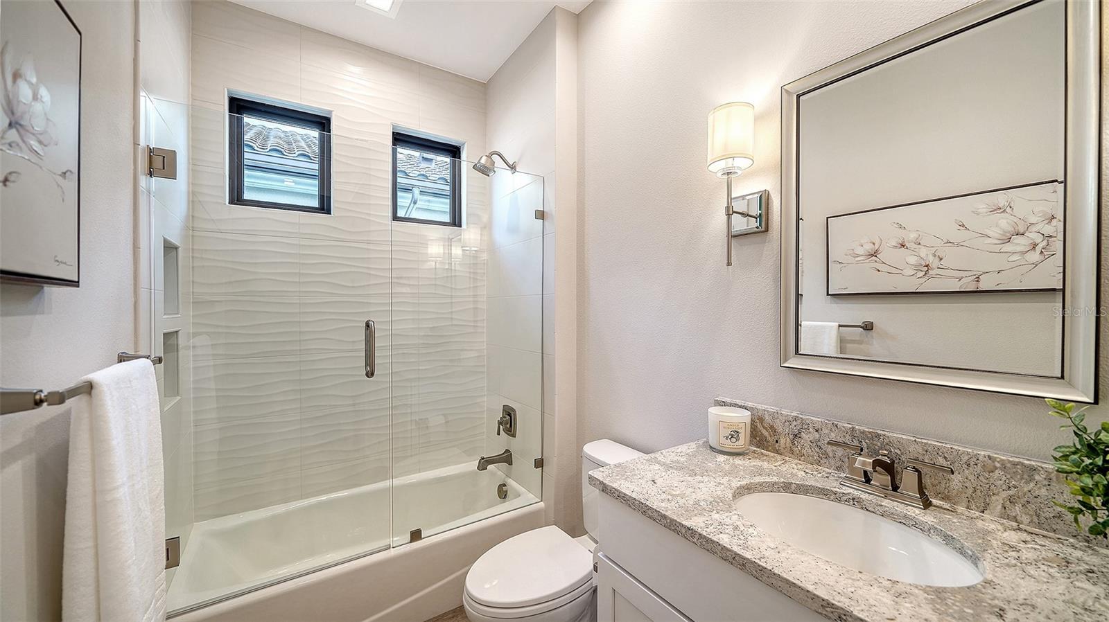 LAKE CLUB PH II - Residential