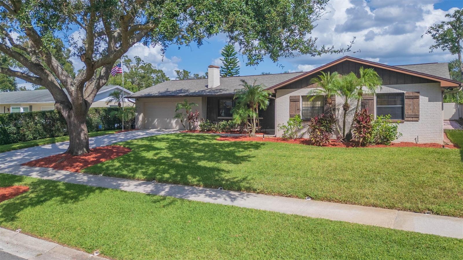 OAK MONT WOODS - Residential