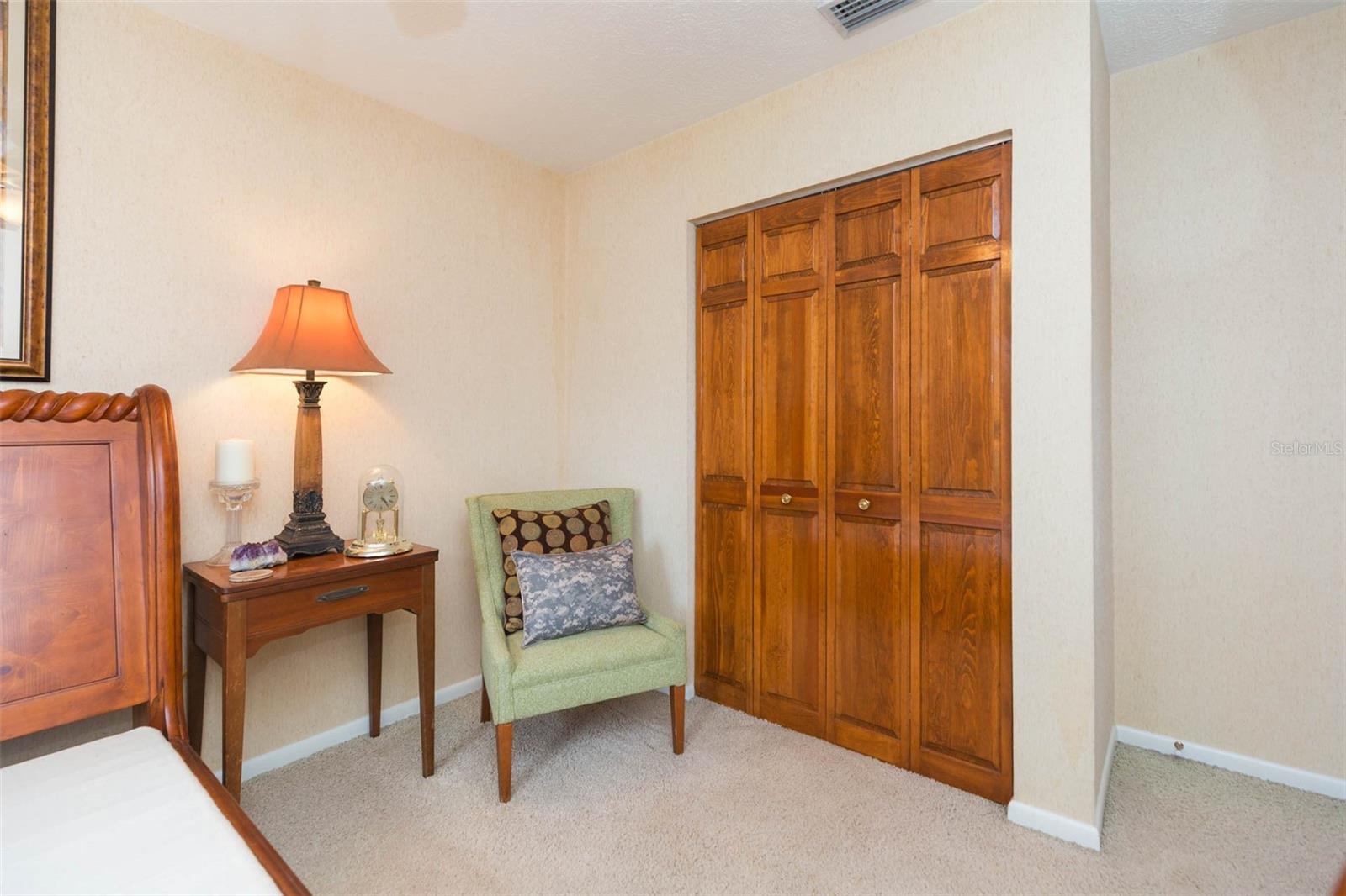 OAK MONT WOODS - Residential