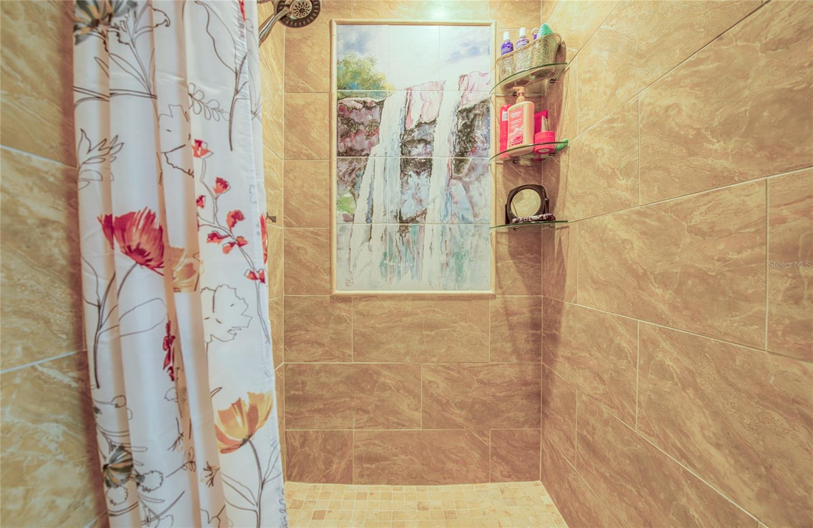 LANDMARK OAKS CONDO - Residential