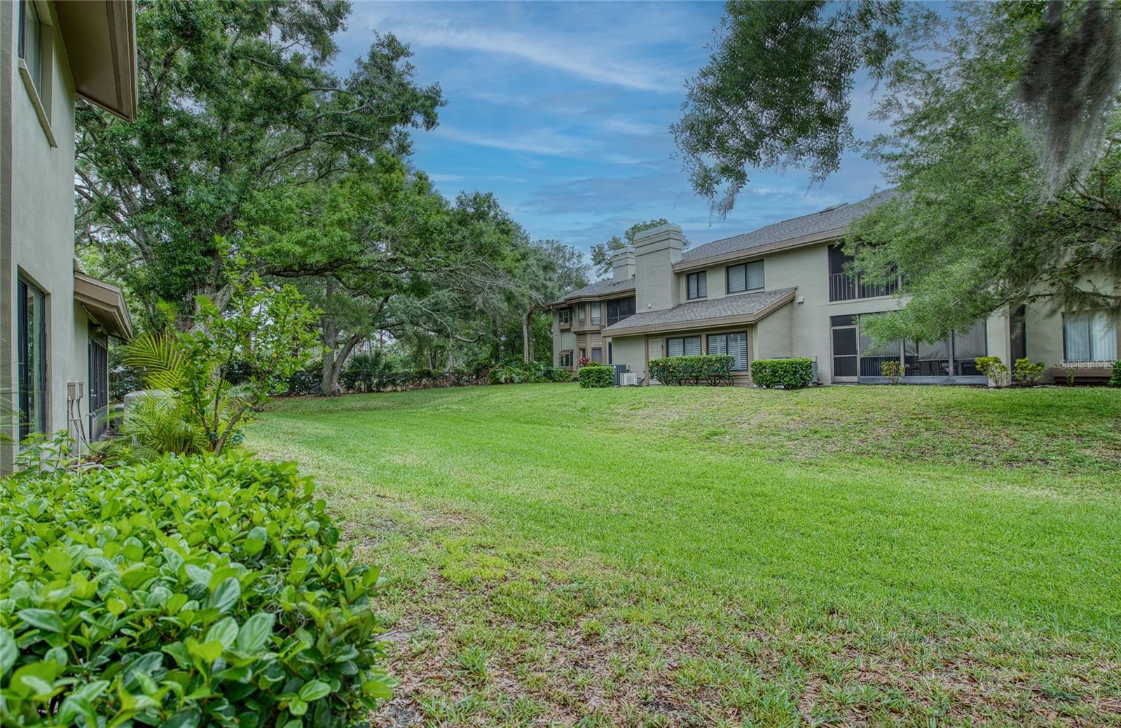 LANDMARK OAKS CONDO - Residential