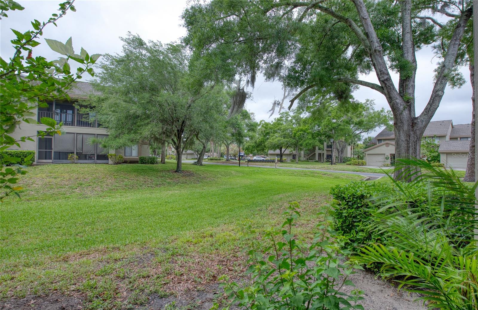 LANDMARK OAKS CONDO - Residential