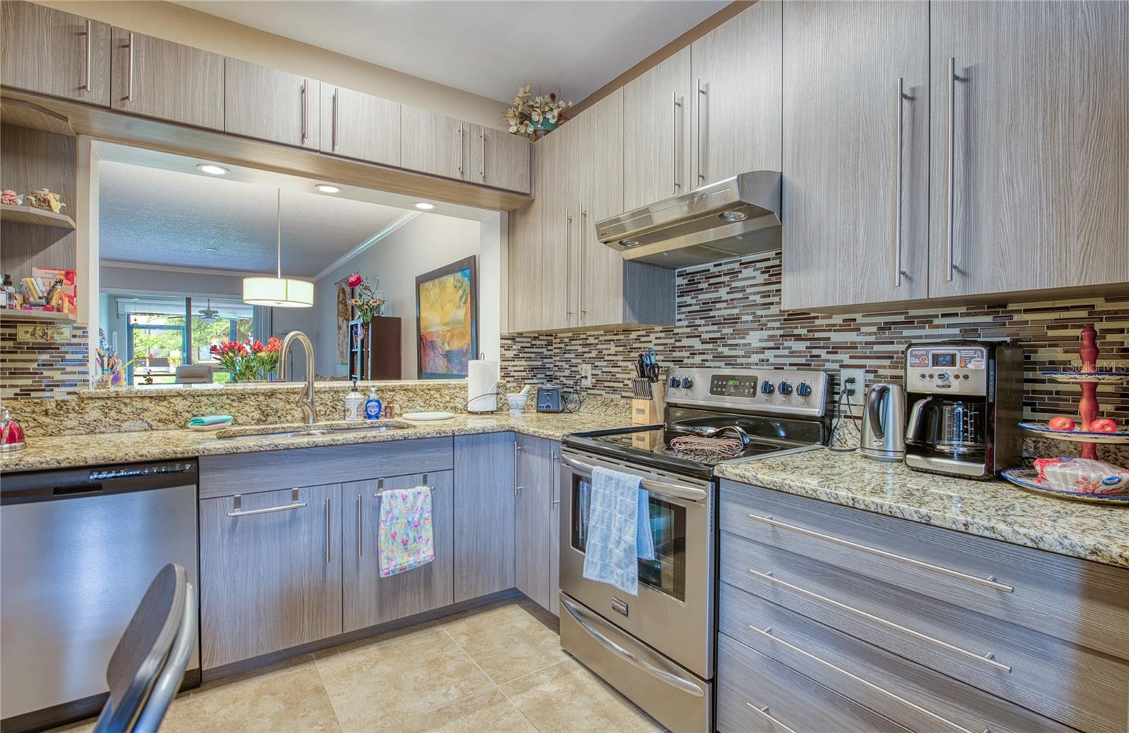 LANDMARK OAKS CONDO - Residential