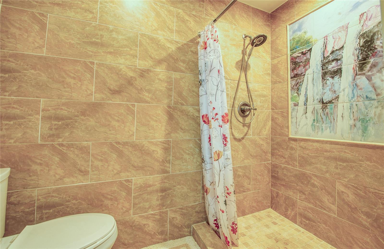 LANDMARK OAKS CONDO - Residential