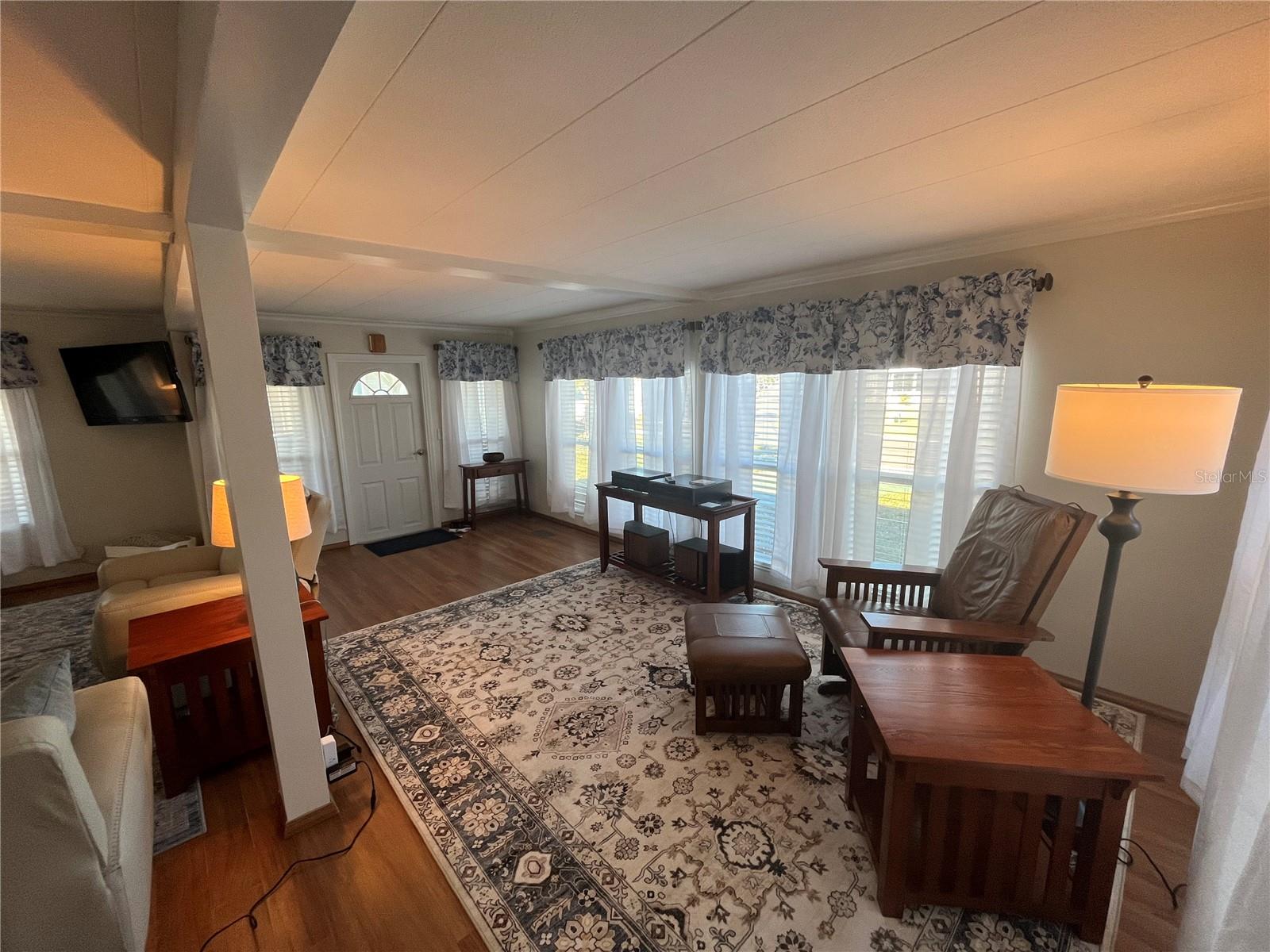 VENICE ISLE - Residential