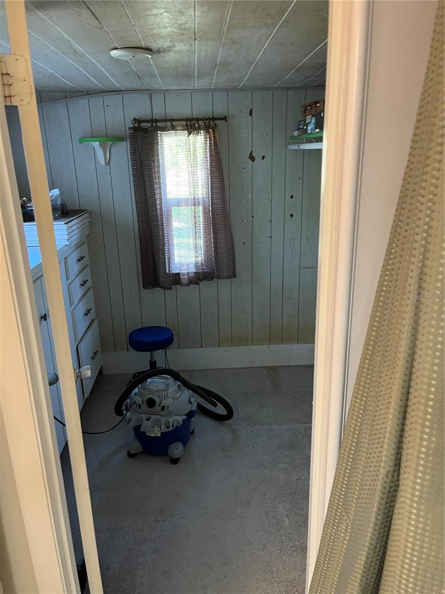 VENICE ISLE - Residential