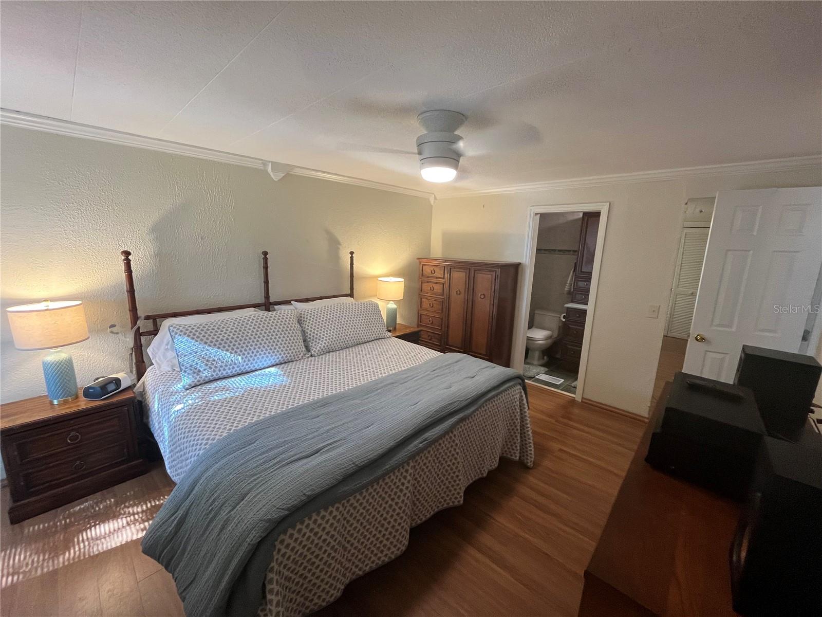 VENICE ISLE - Residential