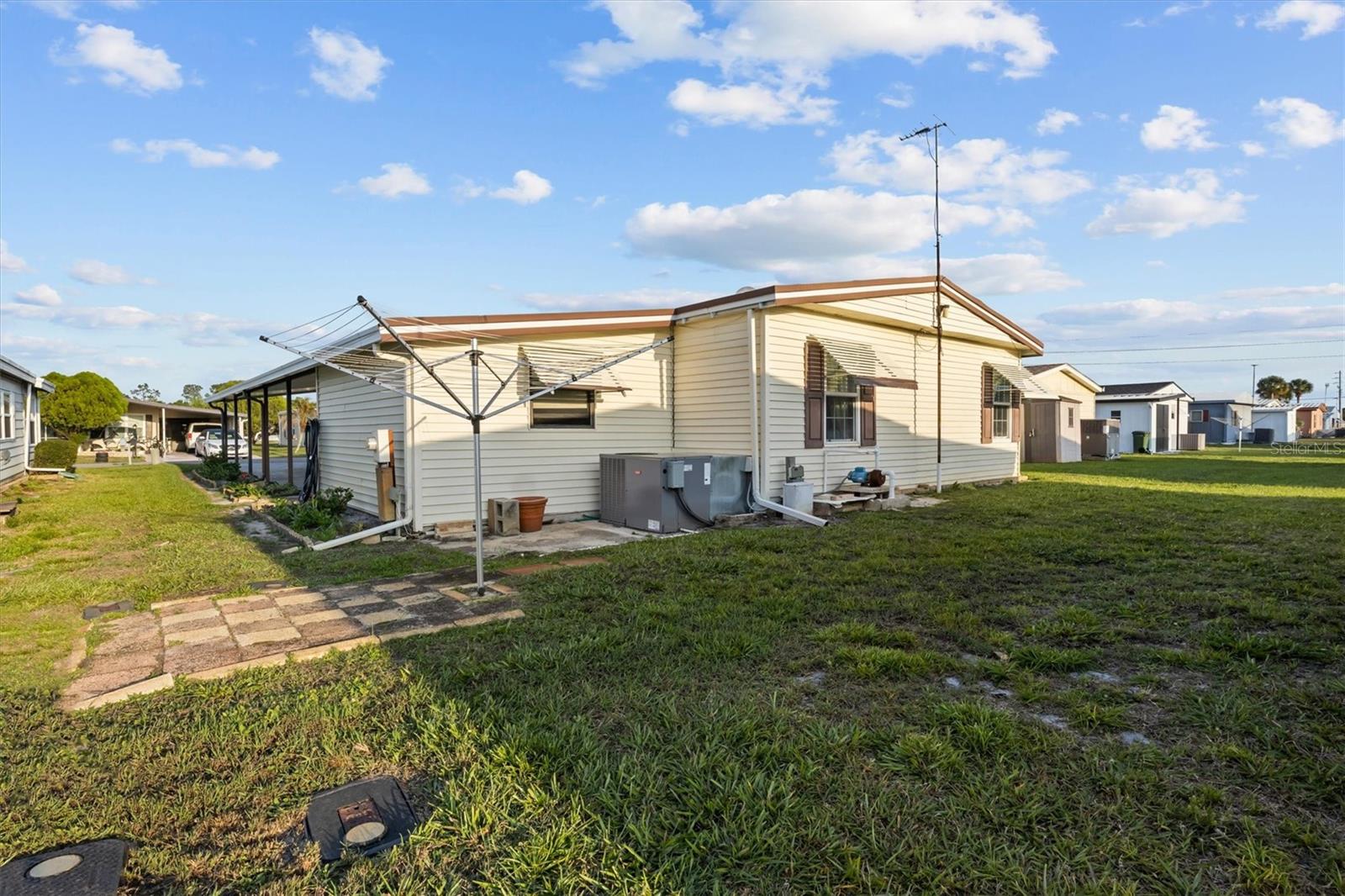 LAKE N GOLF ESTATES - Residential