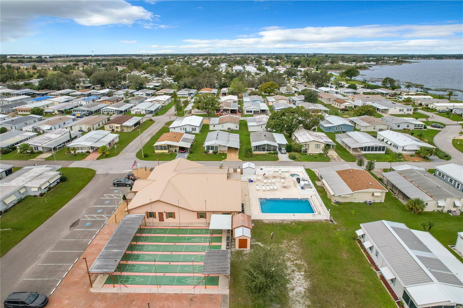 LAKE N GOLF ESTATES - Residential