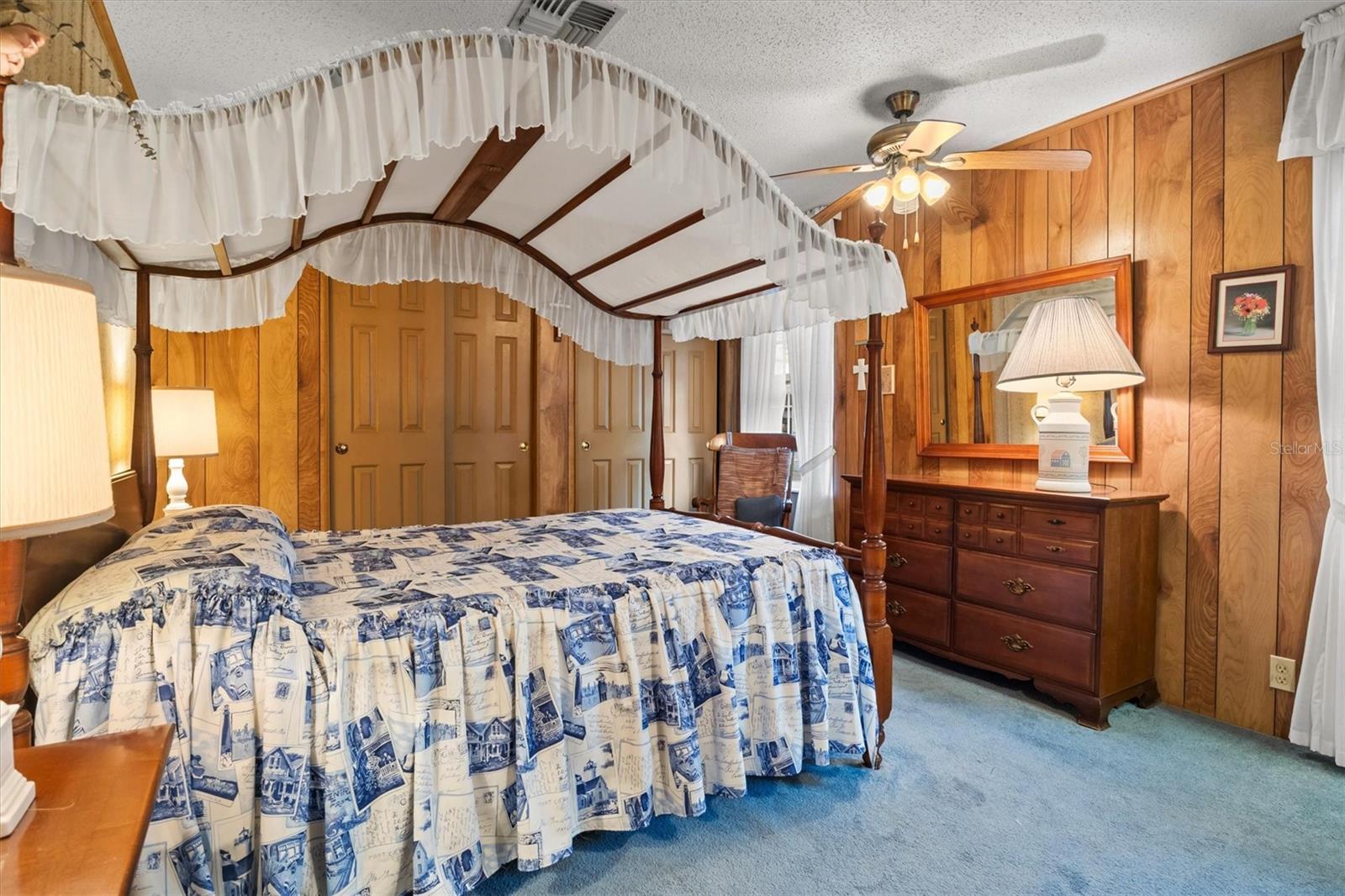 LAKE N GOLF ESTATES - Residential