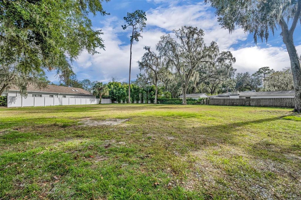 Photo of 620 Pinetree Road, Winter Park, FL 32789 (MLS # O6397264)