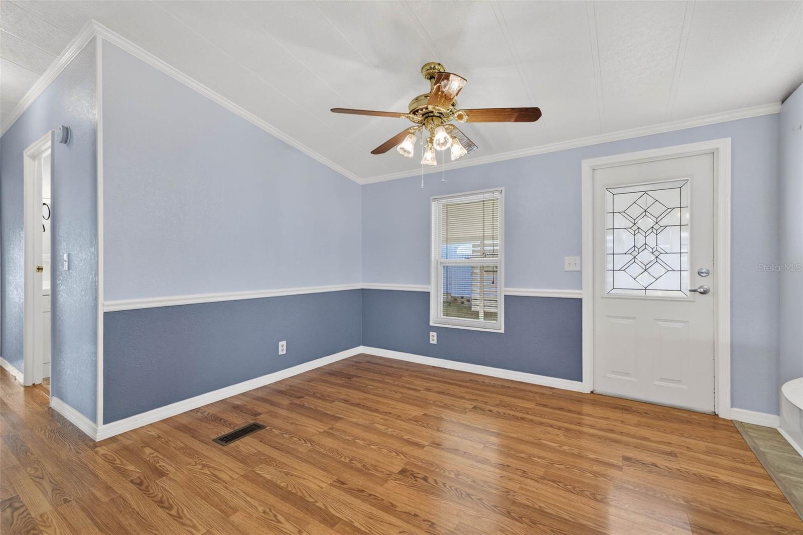 COLONY HILLS COMMUNITY - Residential