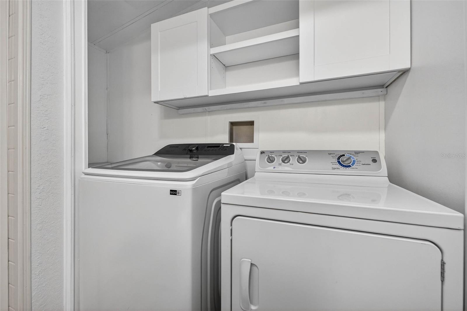 COLONY HILLS COMMUNITY - Residential