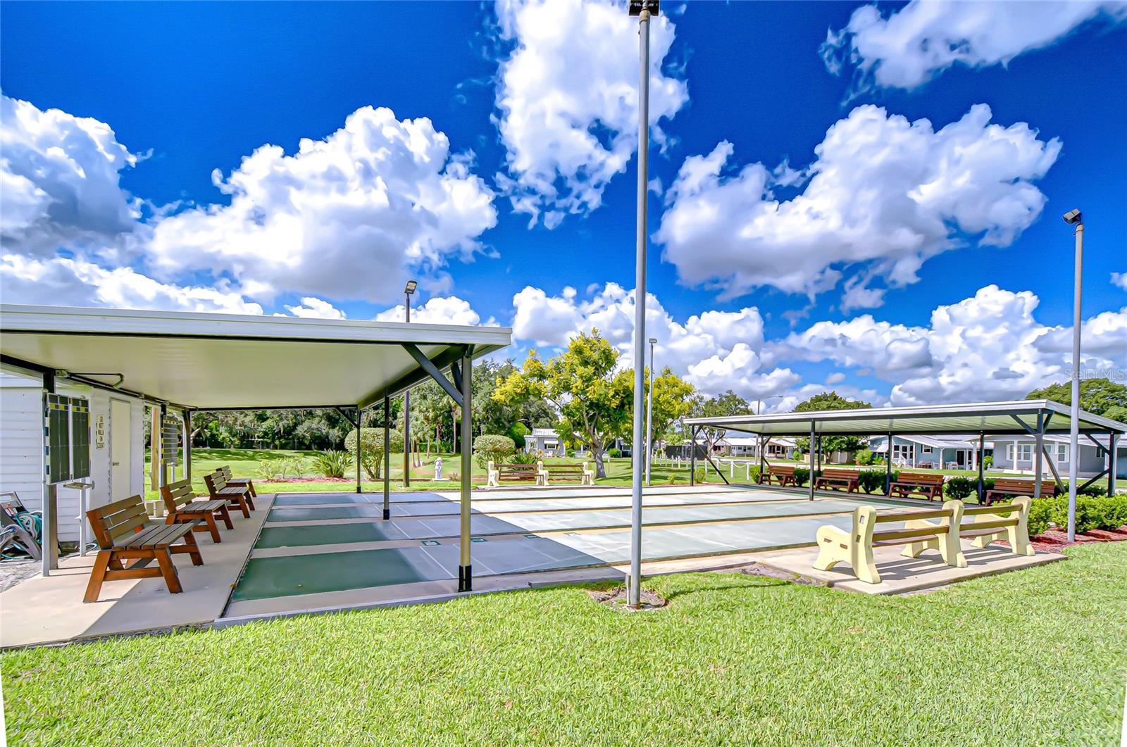 COLONY HILLS COMMUNITY - Residential