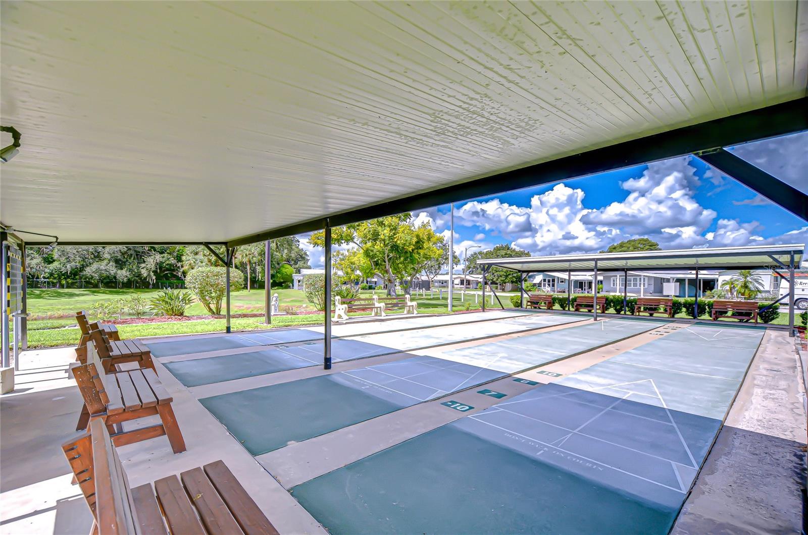 COLONY HILLS COMMUNITY - Residential