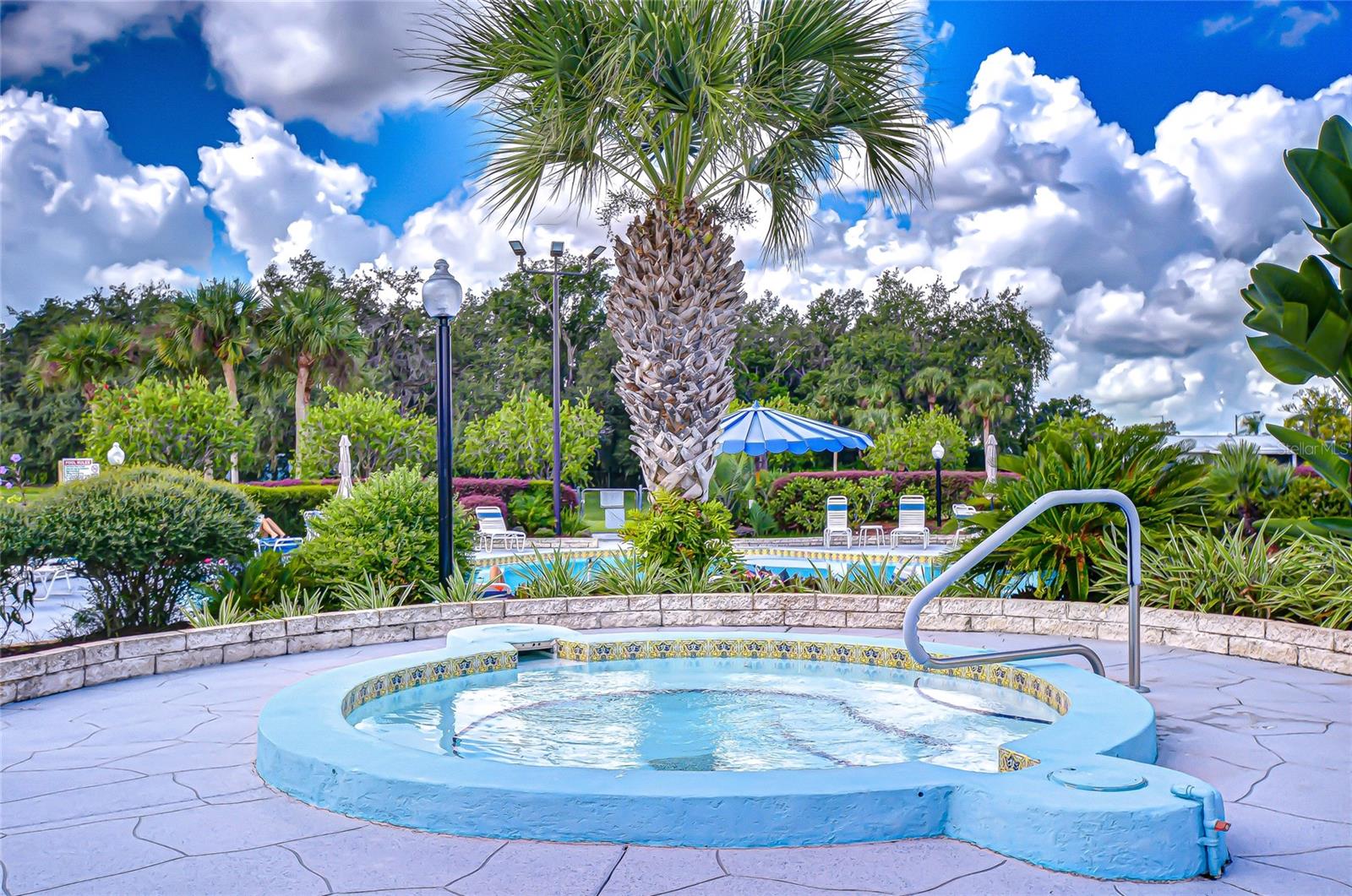 COLONY HILLS COMMUNITY - Residential