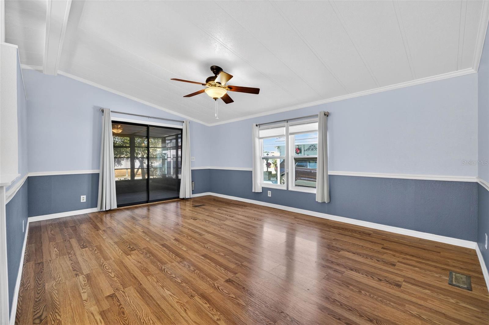 COLONY HILLS COMMUNITY - Residential