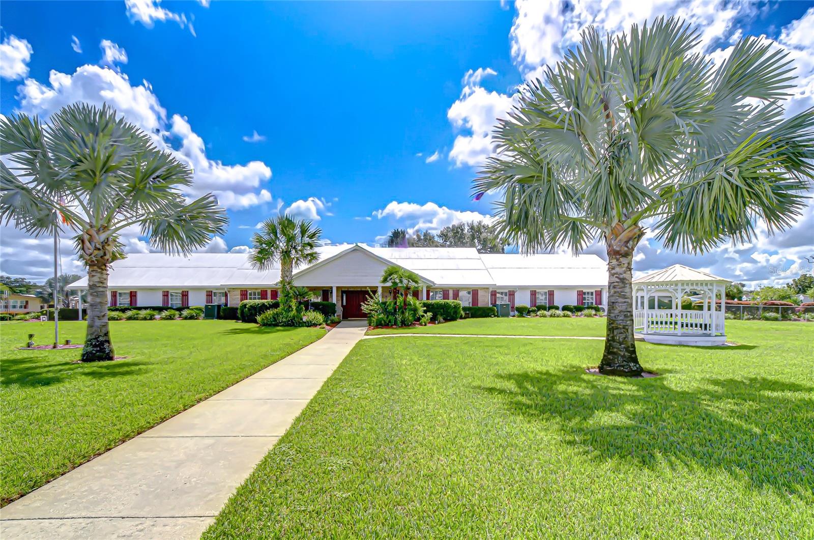 COLONY HILLS COMMUNITY - Residential