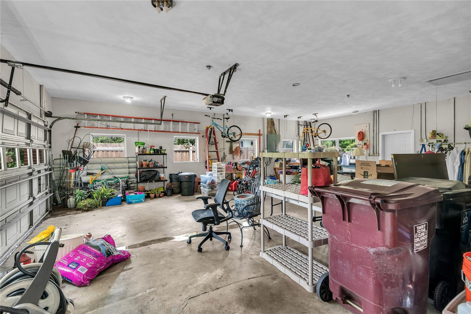 VALENCIA HEIGHTS - Residential