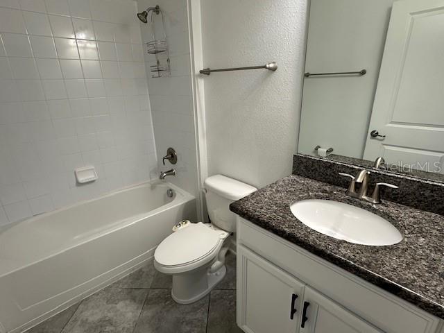 WYNDHAM LAKES ESTATES - Residential Lease