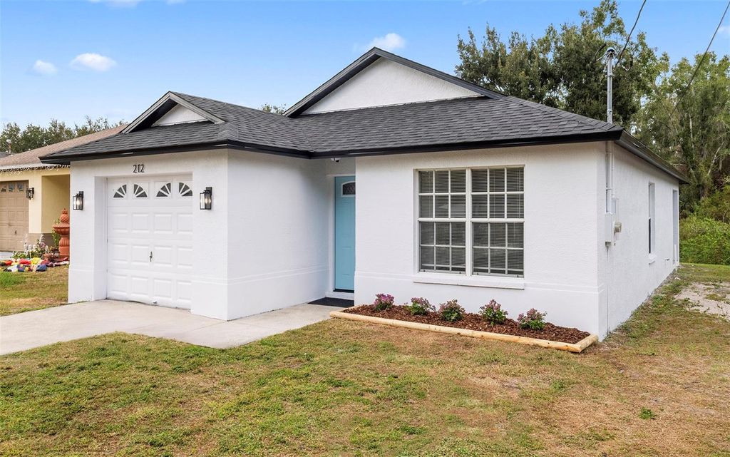 Photo of 212 2nd Avenue SE, Lutz, FL 33549 (MLS # TB8453151)