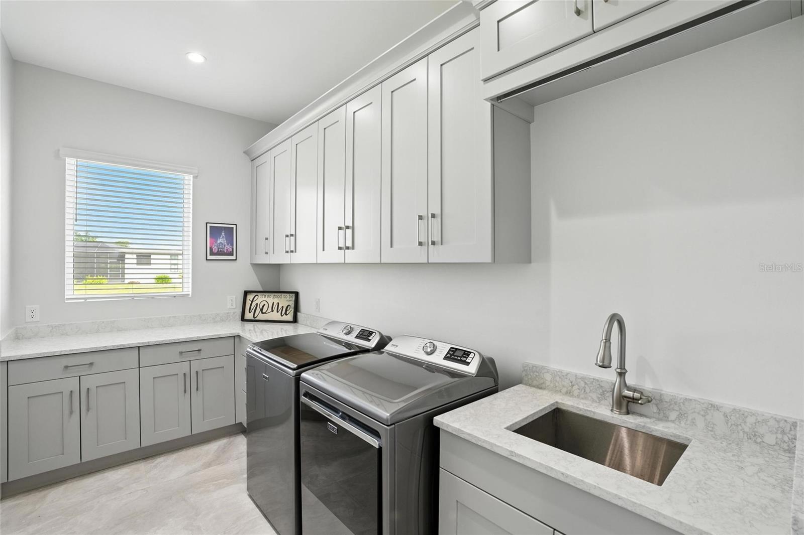 CAPE ROYAL - Residential