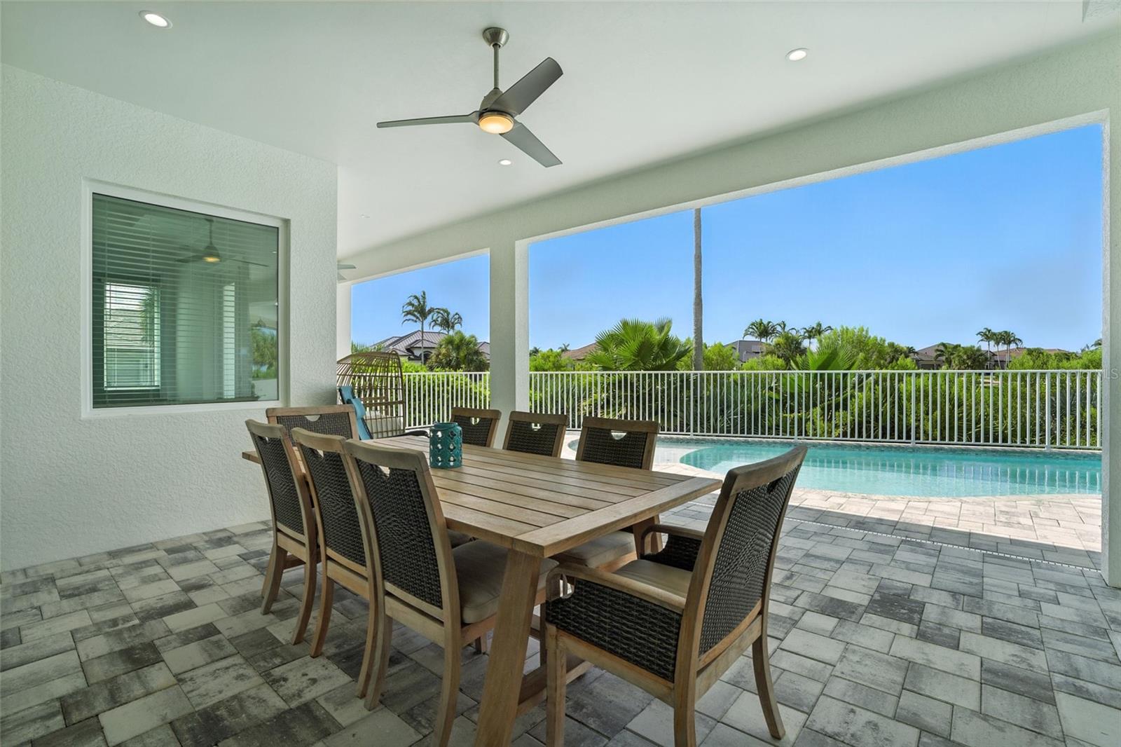 CAPE ROYAL - Residential