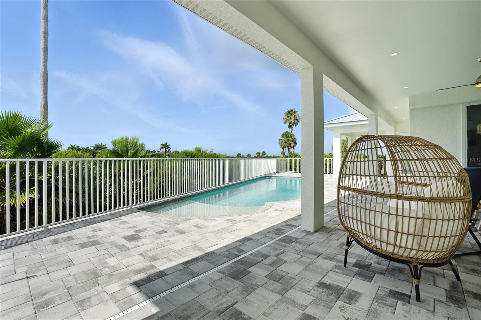 CAPE ROYAL - Residential
