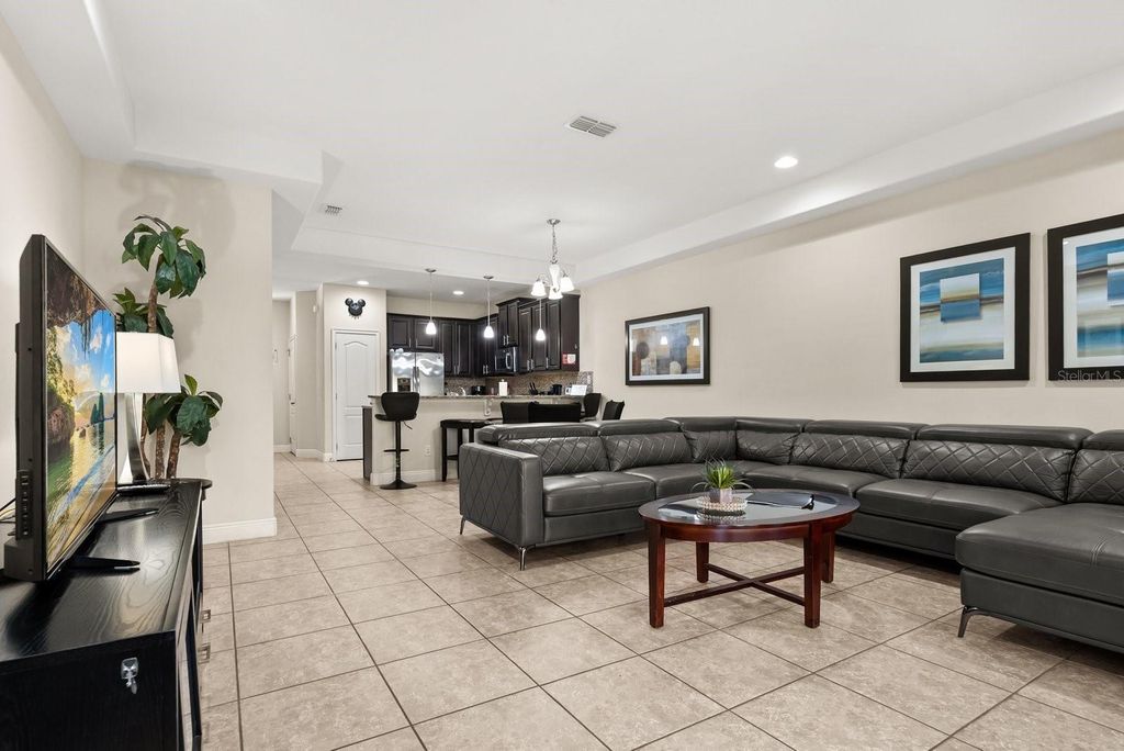 Photo of 8193 Roseville Boulevard, Davenport, FL 33896 (MLS # O6370758)