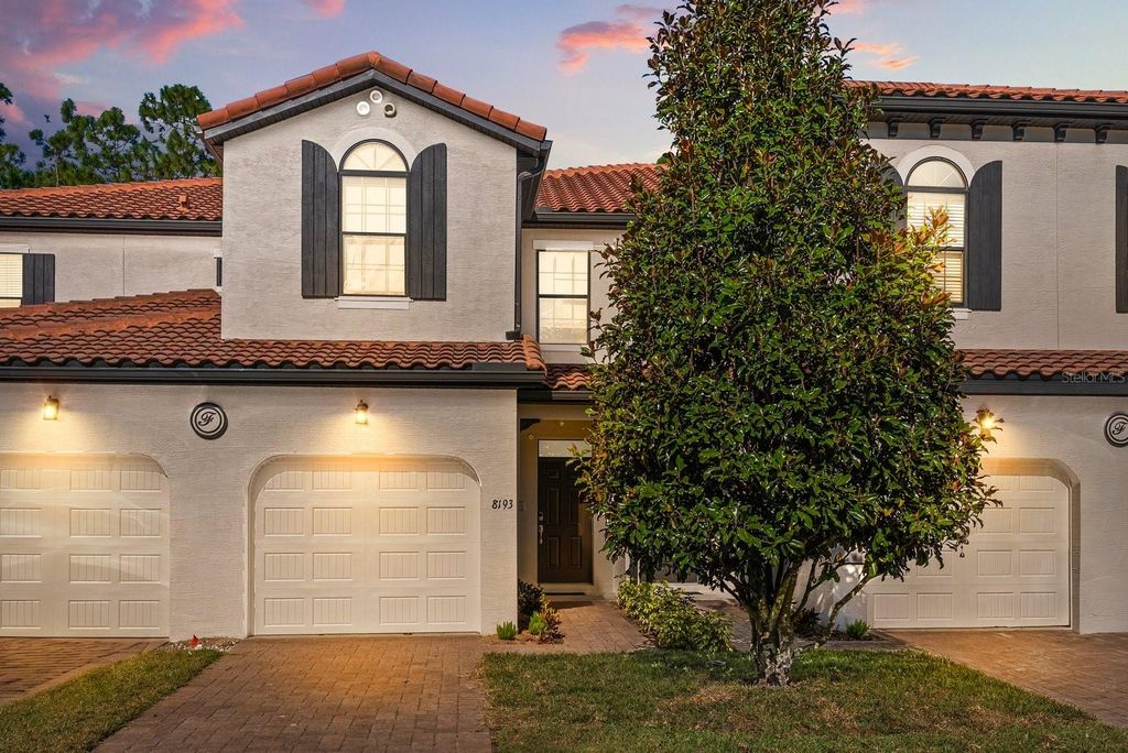 Photo of 8193 Roseville Boulevard, Davenport, FL 33896 (MLS # O6370758)