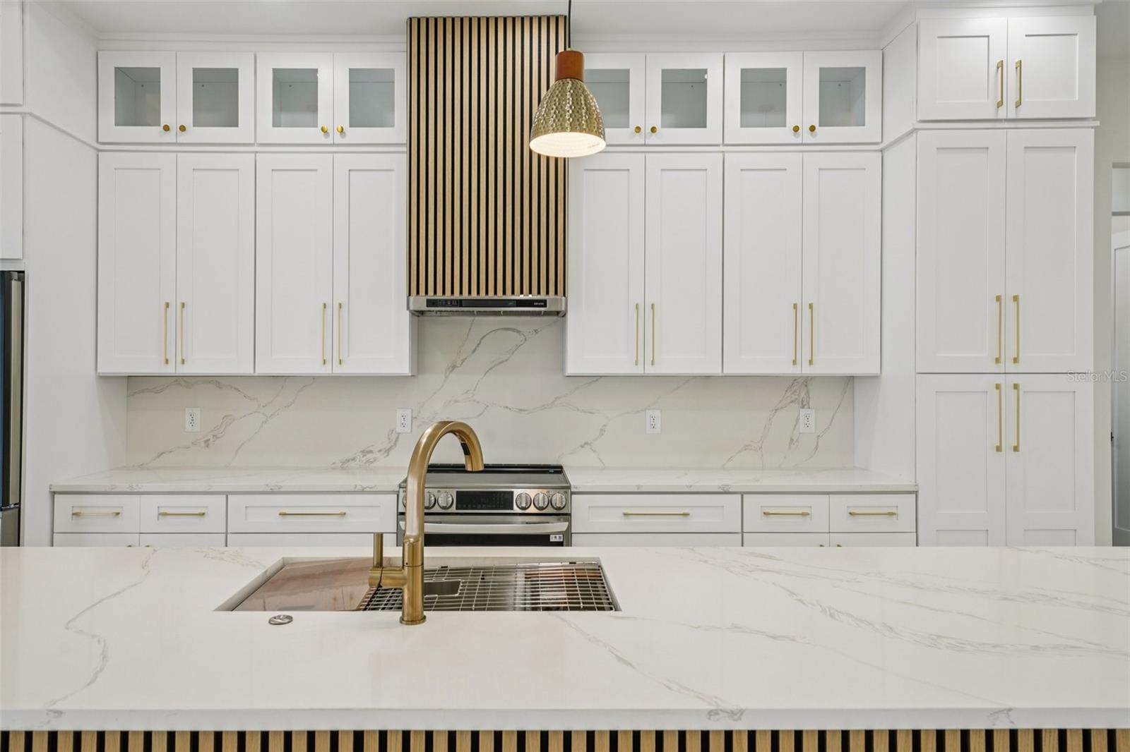 HIGHLAND MANOR - Residential