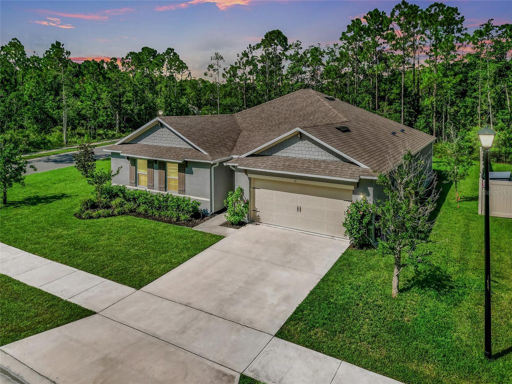 Photo of 10 Caballero Court, Ormond Beach, FL 32174 (MLS # L4955155)