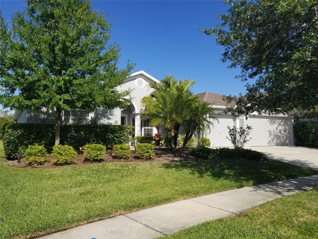 Photo of 6218 Bridgevista Drive, Lithia, FL 33547 (MLS # TB8487873)