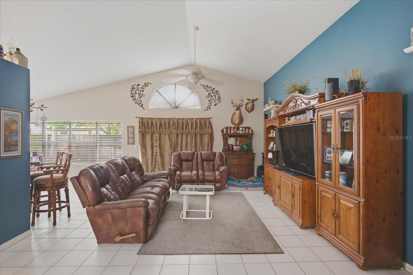 108 N BRISTOL CIRCLE