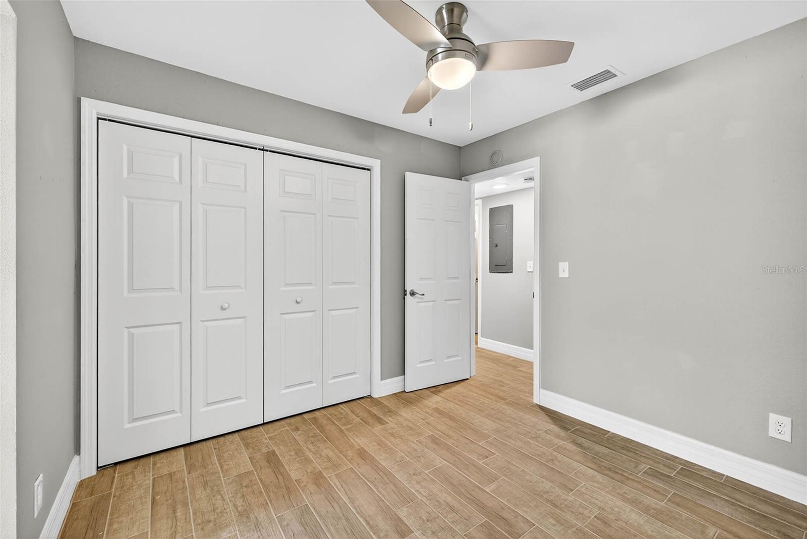 0FK | TOWN'N COUNTRY PARK UNIT NO 04 - Residential