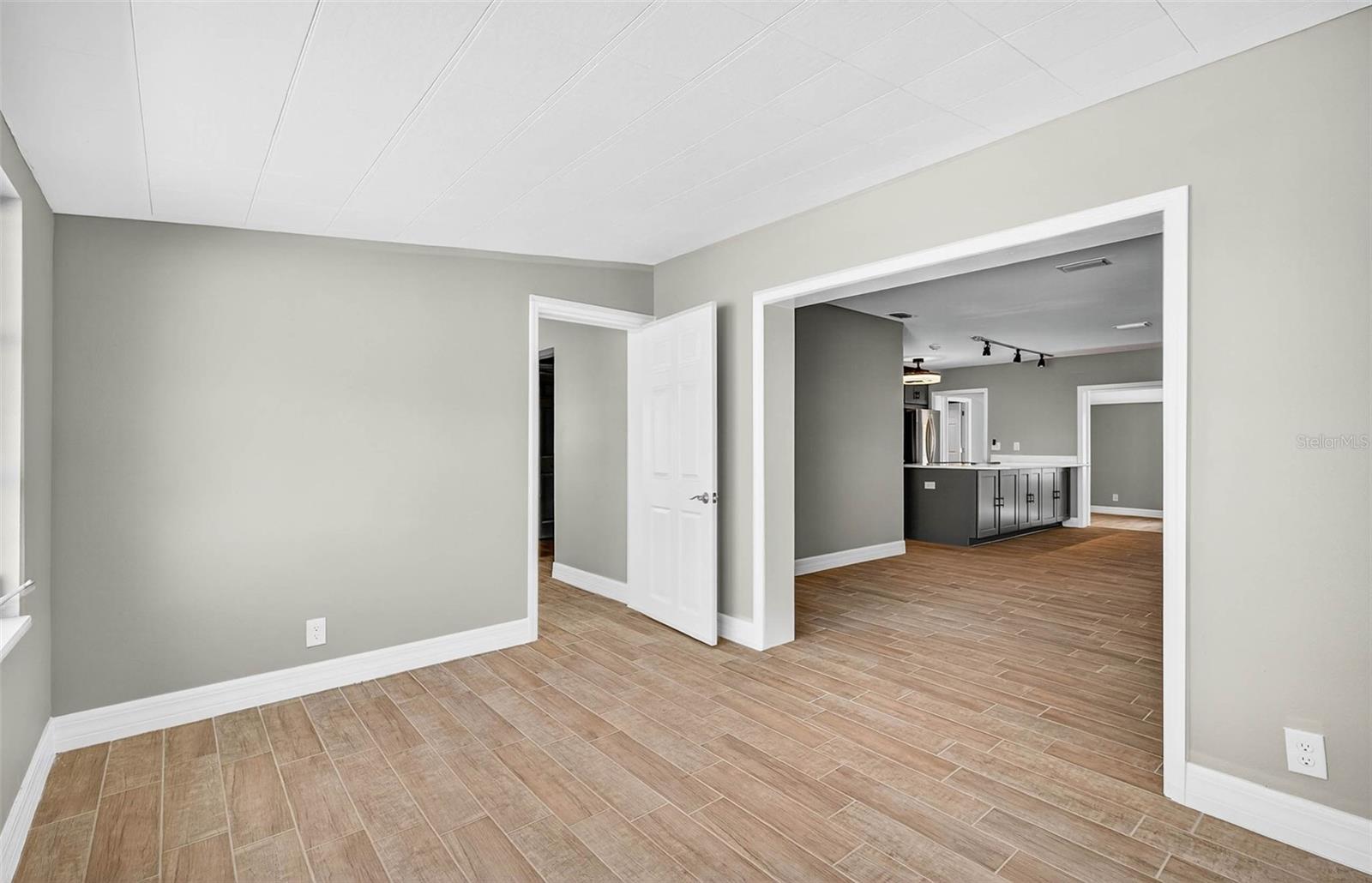 0FK | TOWN'N COUNTRY PARK UNIT NO 04 - Residential