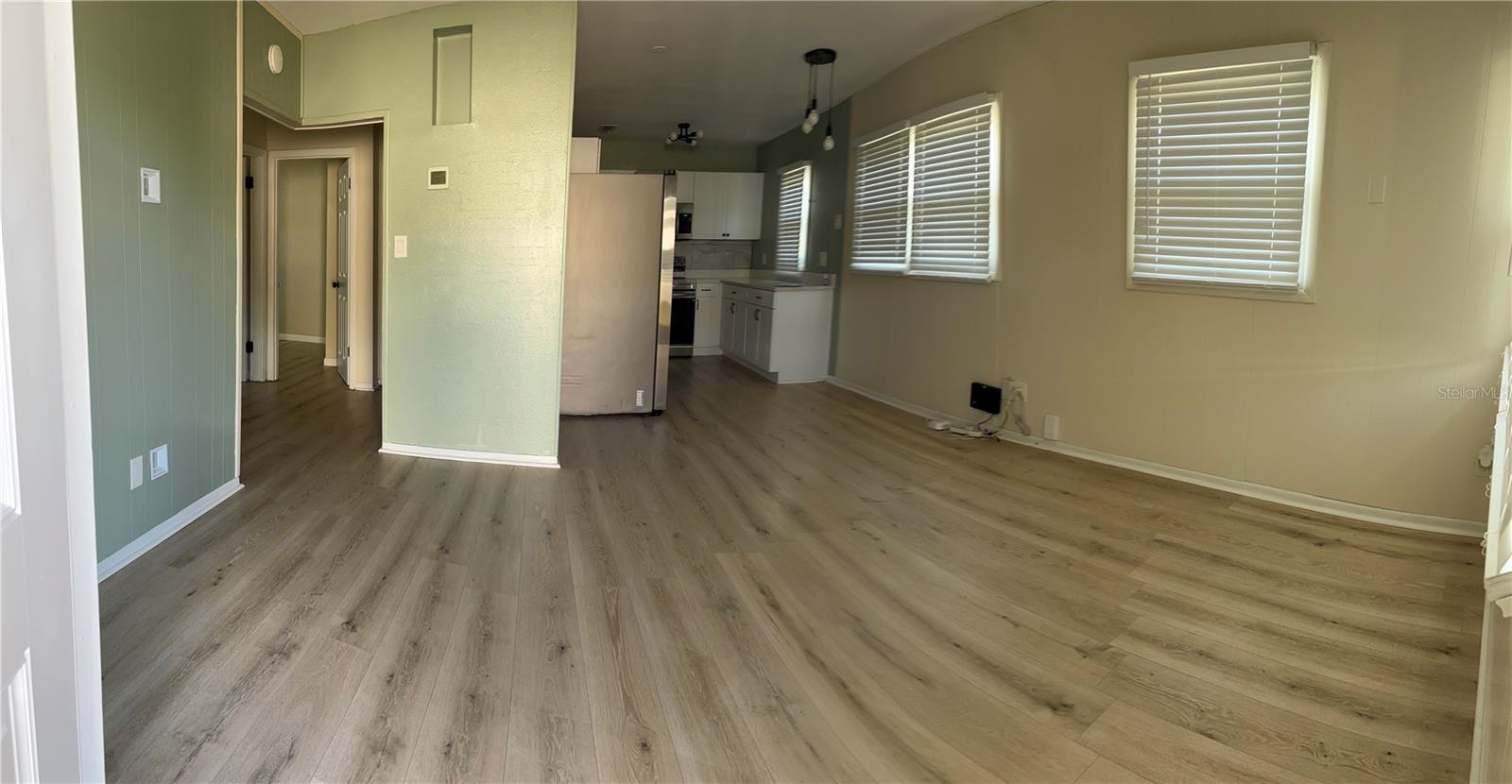 MEADOW LAWN 11TH ADD - Residential Lease