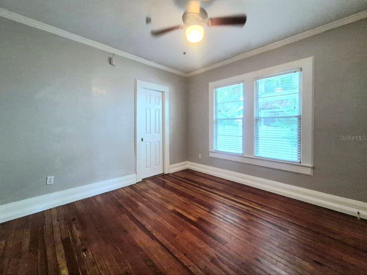 LYONS - Residential Lease