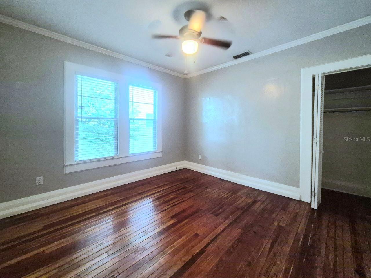 LYONS - Residential Lease